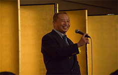 【写真】前田保男理事長